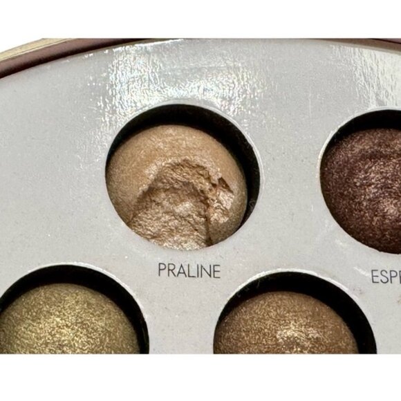 New Laura Geller Baked Eyeshadow Collection - Picture 3 of 4